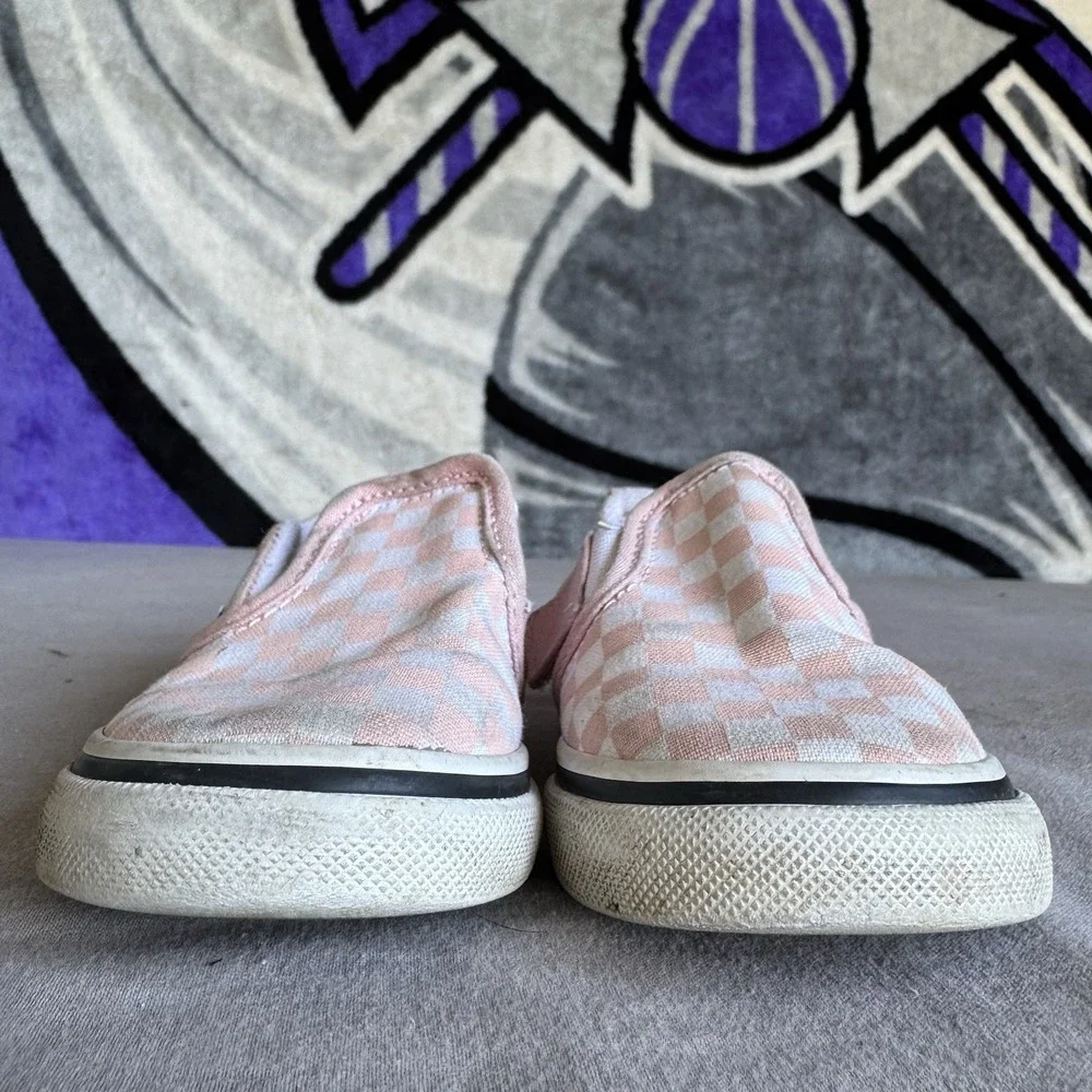 Size 9.5c - Vans Slip-ON V (Checkerboard) Powder Pink/True White Toddler